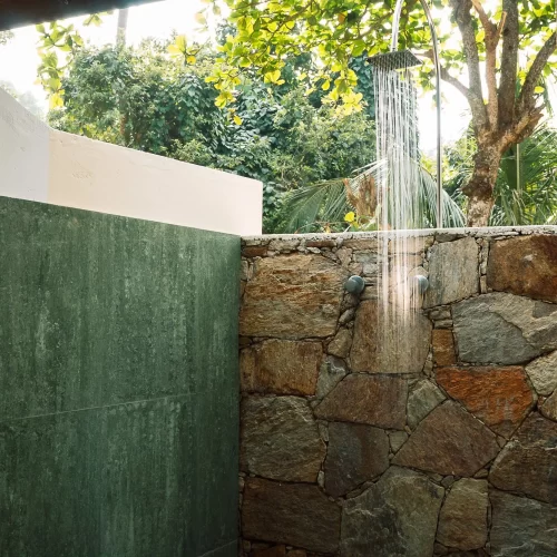 Open air shower in Talalla Retreat